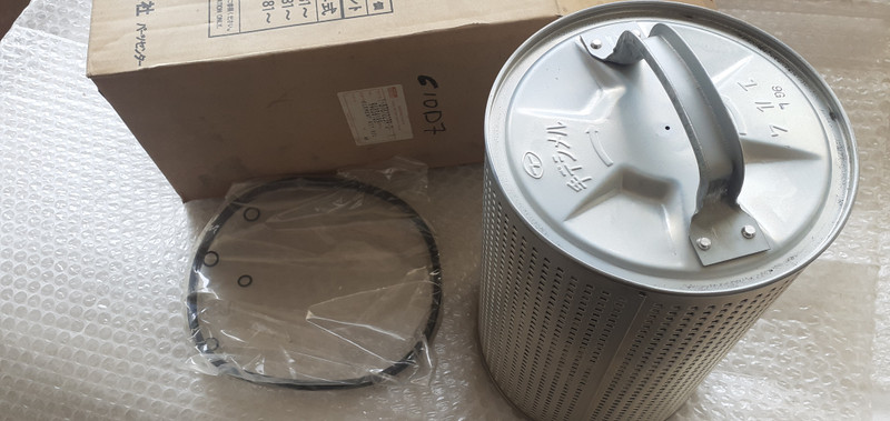 Oil Filter fits Isuzu Bus Truck 6BD1 1878102390 Genuine View Front