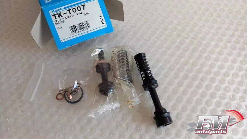 Brake Master Repair Kit fits Toyota Starlet EP70 EP71 EP76 NP70 NP76 3/4 04493-10090 View Front