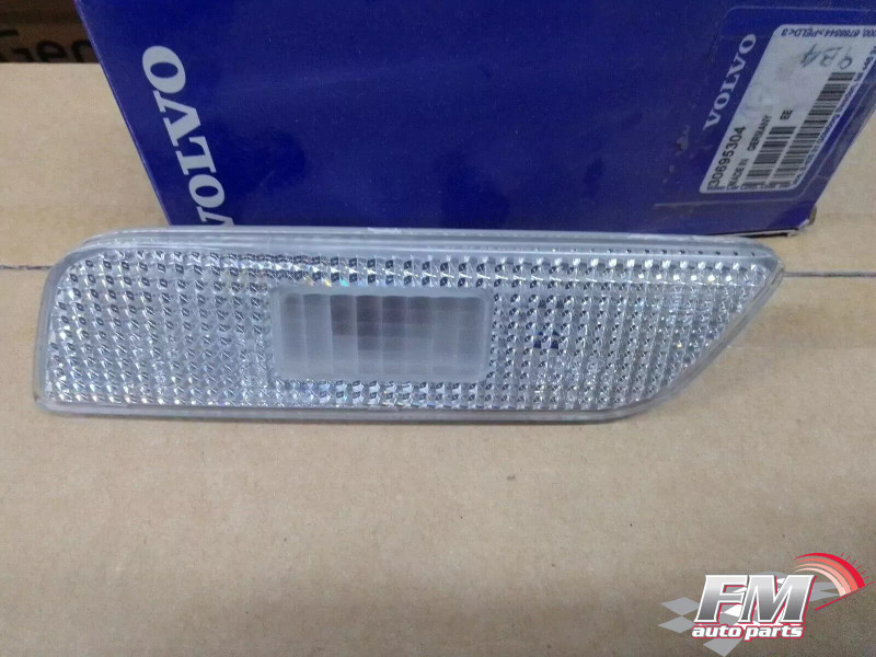 Turn Signal Front Left fits Volvo S80 30695304 Genuine View Front