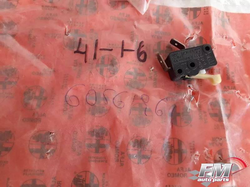 A/C Heater Switch fits Alfa Romeo 33 60561961 Genuine View Front
