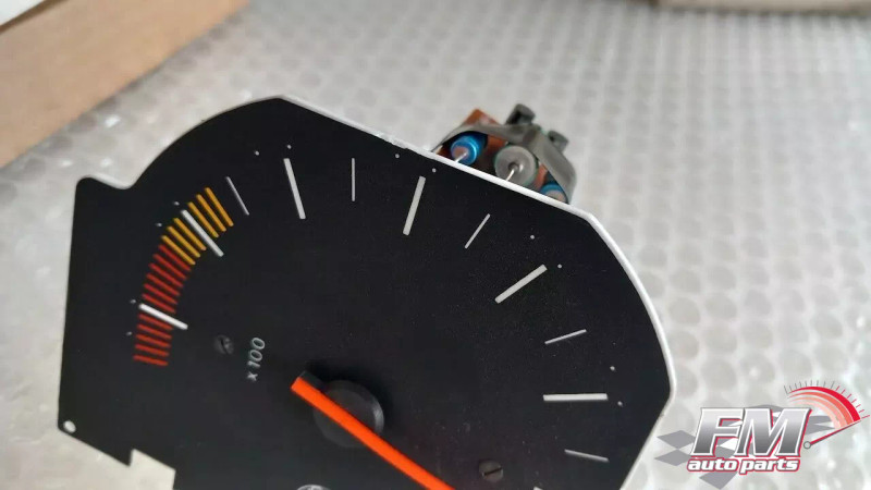 Tachometer RPM x100 fits Alfa Romeo Giulietta 115 11694640100005 60733898 View Upper