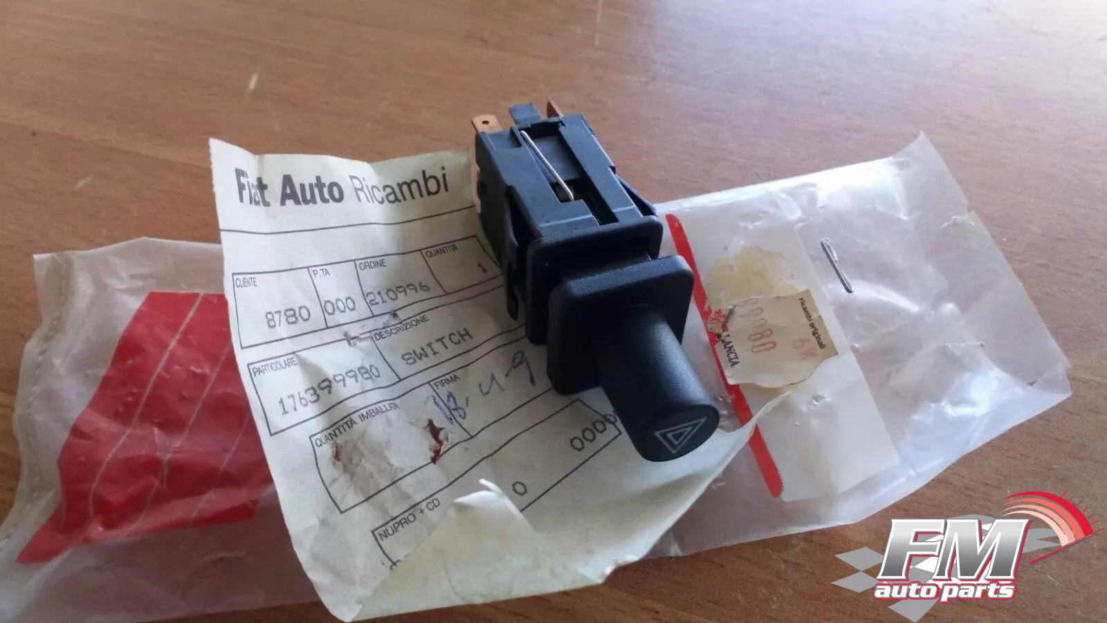 Switch Hazard Light fits Lancia Thema 176399980 Genuine Switch Hazard Light fits Lancia Thema 176399980 Genuine