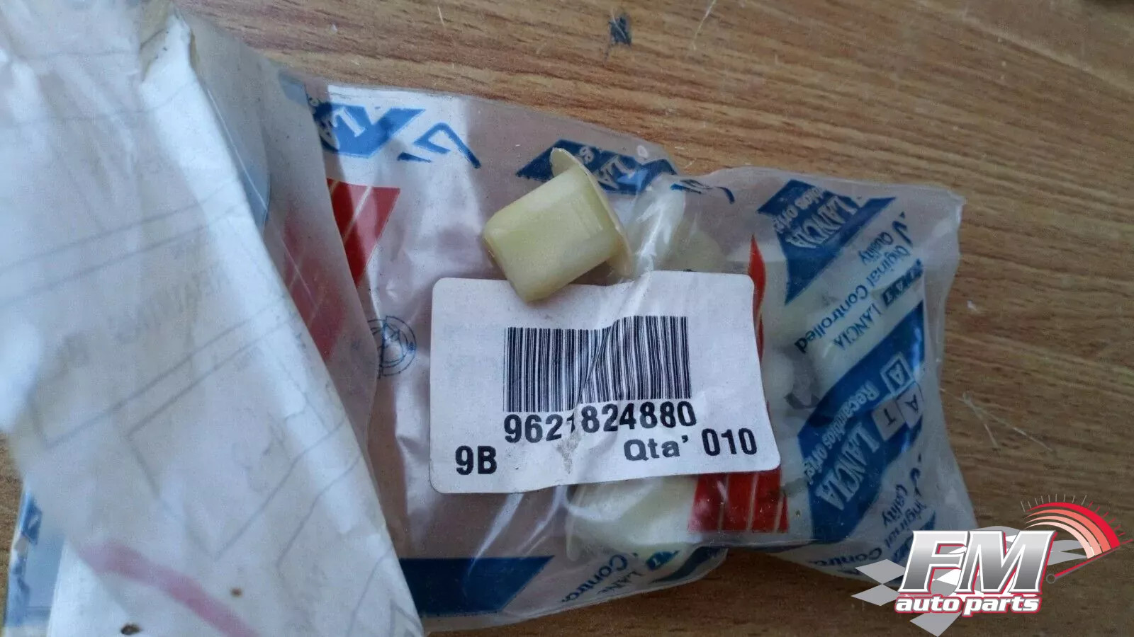 5x Interior Plastic Clip fits Fiat 9621824880 Genuine 5x Interior Plastic Clip fits Fiat 9621824880 Genuine