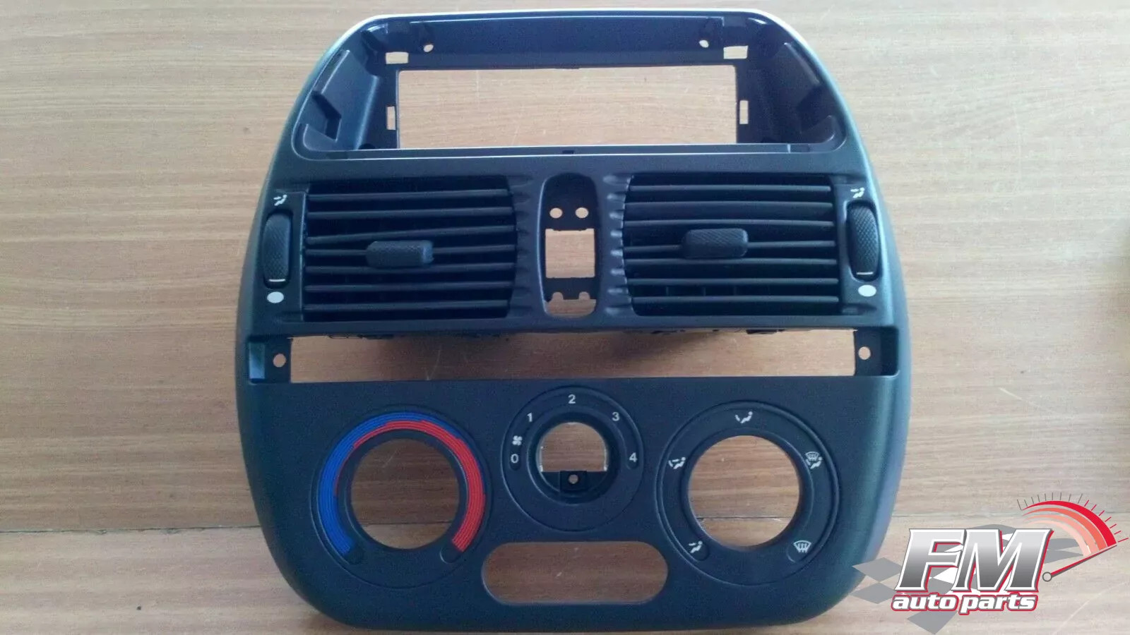 Centre Console Cover fits Fiat Brava Bravo 5896940 Genuine Centre Console Cover fits Fiat Brava Bravo 5896940 Genuine
