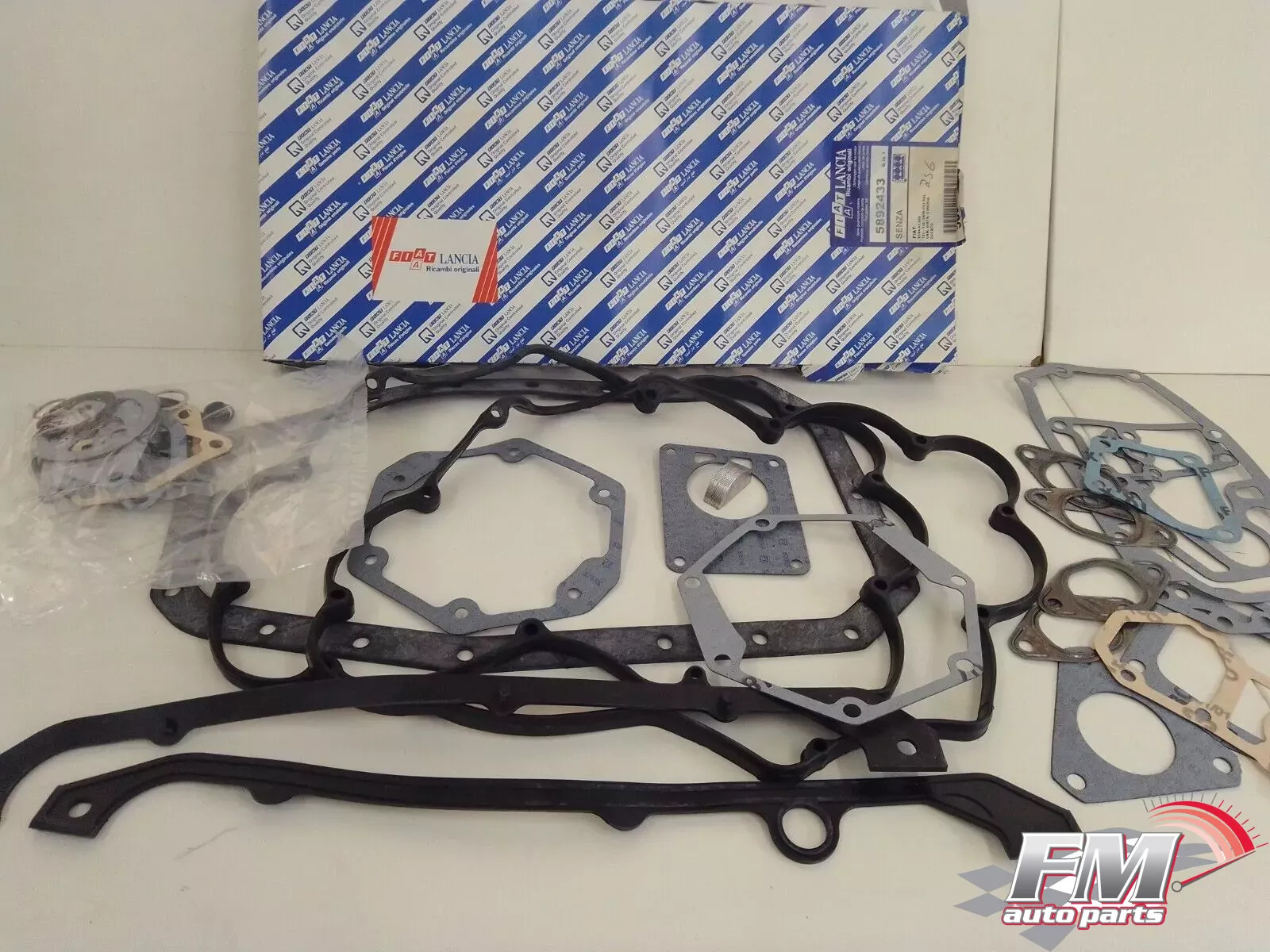 Full Set Gaskets kit fits Fiat 131 132 Ducato 5892433 Genuine Full Set Gaskets kit fits Fiat 131 132 Ducato 5892433 Genuine