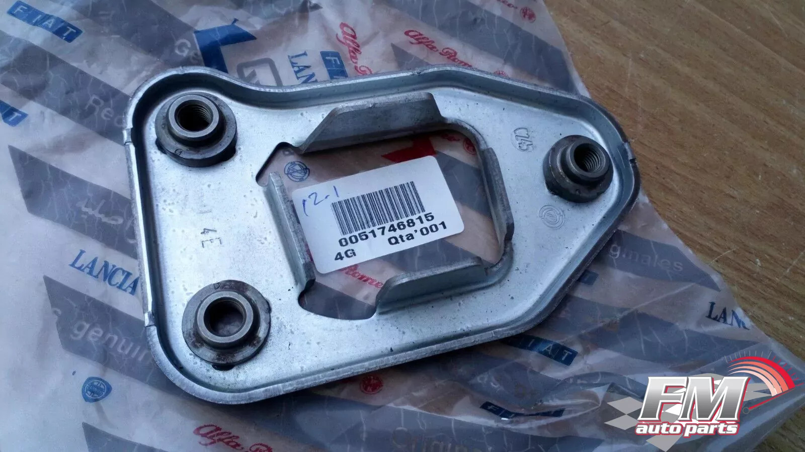 Frame Plate Left fits Fiat Panda 51746815 Genuine Frame Plate Left fits Fiat Panda 51746815 Genuine