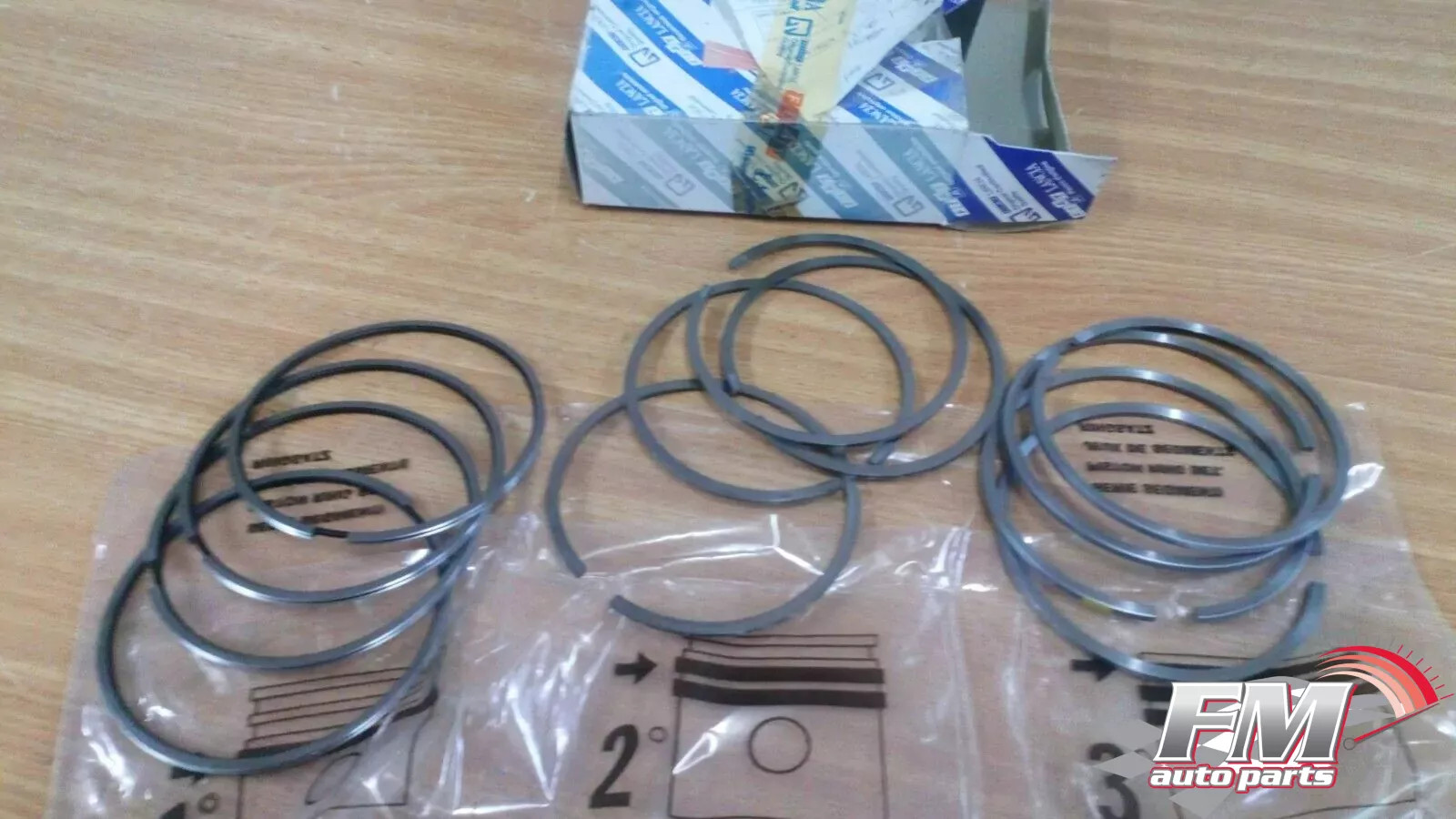 Piston Rings Set fits Fiat Ducato Croma Lancia Thema 4845481 Genuine Piston Rings Set fits Fiat Ducato Croma Lancia Thema 4845481 Genuine