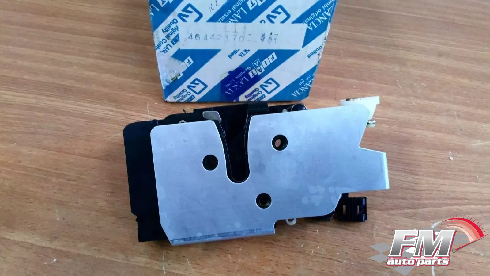 Door Lock Rear Left fits Fiat Brava 46442170 Genuine Door Lock Rear Left fits Fiat Brava 46442170 Genuine