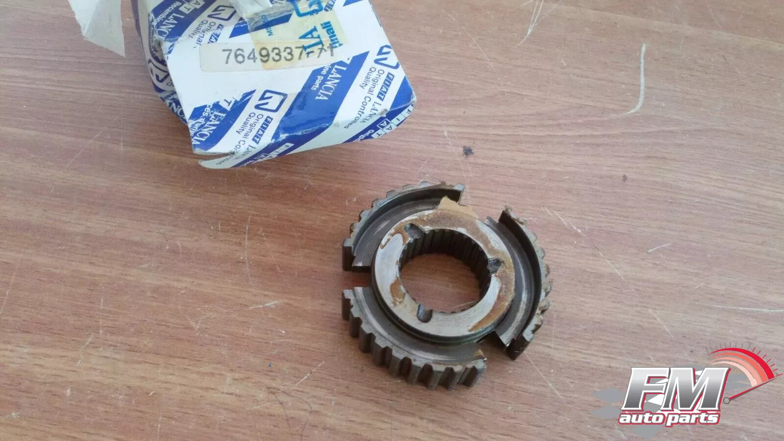 Manual Gearbox Gear Hub fits Fiat Punto Tipo Lancia Dedra Delta 7649337 Genuine Manual Gearbox Gear Hub fits Fiat Punto Tipo Lancia Dedra Delta 7649337 Genuine