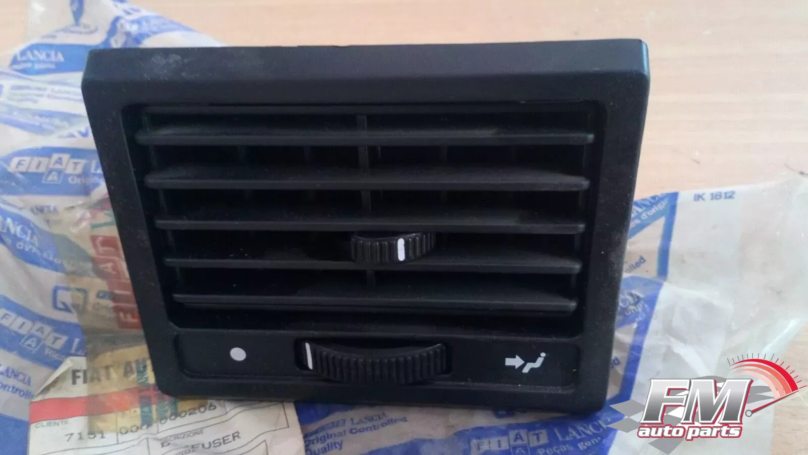 Air Vent fits Fiat Tempa 181242380 Genuine Air Vent fits Fiat Tempa 181242380 Genuine
