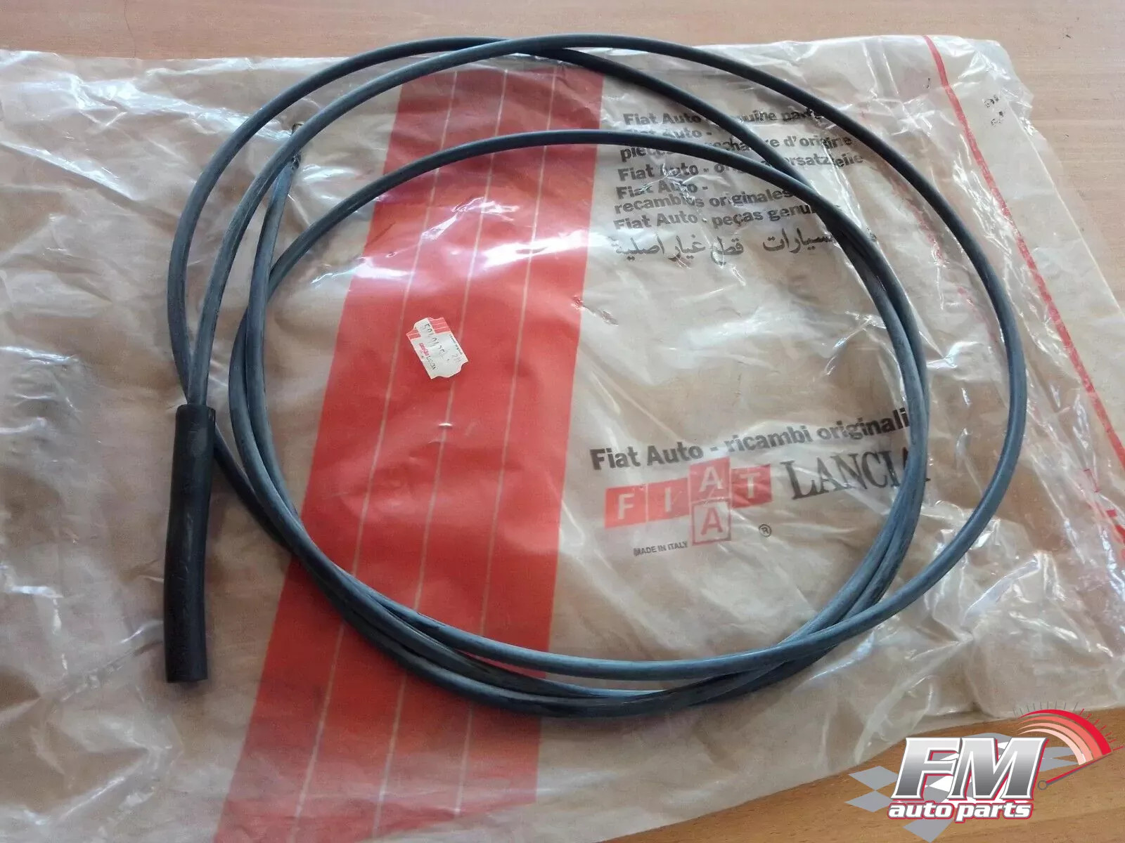 Fuel Tank Hose fits Fiat Uno 5940435 Genuine Fuel Tank Hose fits Fiat Uno 5940435 Genuine