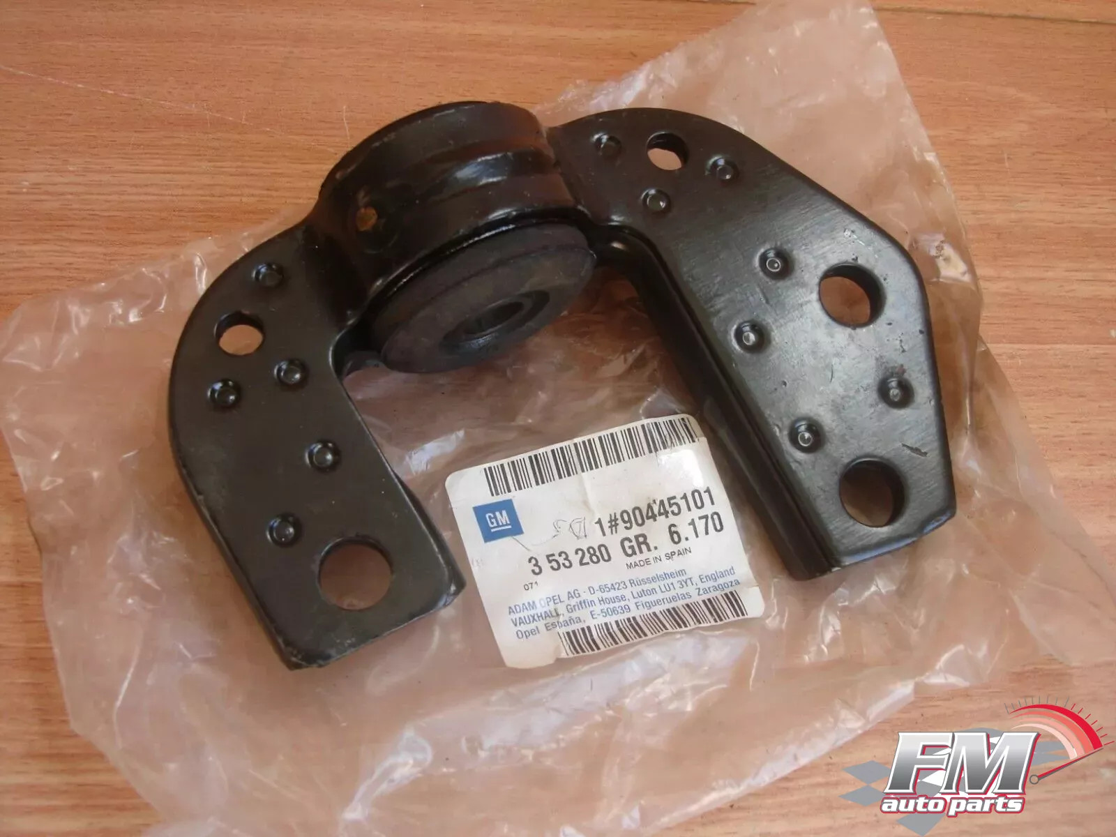 Control Arm Bush Right fits Opel Vauxhall Corsa B Combo GSi 90445101 Genuine Control Arm Bush Right fits Opel Vauxhall Corsa B Combo GSi 90445101 Genuine