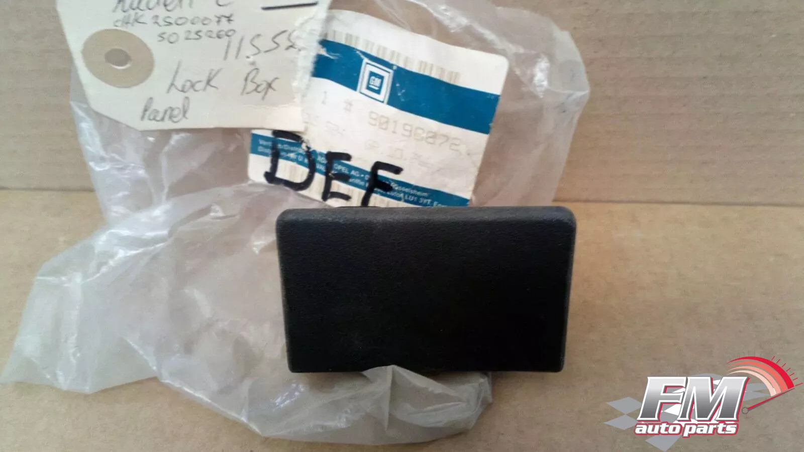 Glove Box Handle Lock fits Opel Kadett E 90198872 Genuine Glove Box Handle Lock fits Opel Kadett E 90198872 Genuine