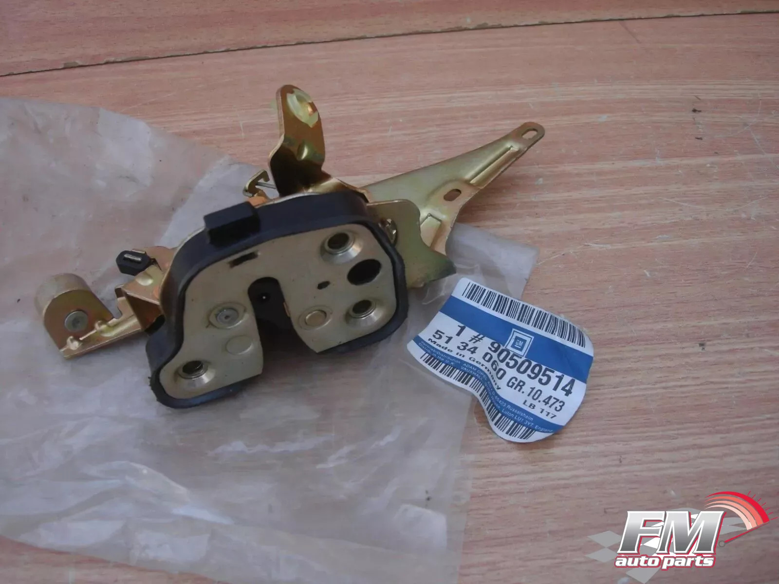 Door Lock Rear Right fits Opel Vauxhall Omega B Corsa B 90509514 Genuine Door Lock Rear Right fits Opel Vauxhall Omega B Corsa B 90509514 Genuine