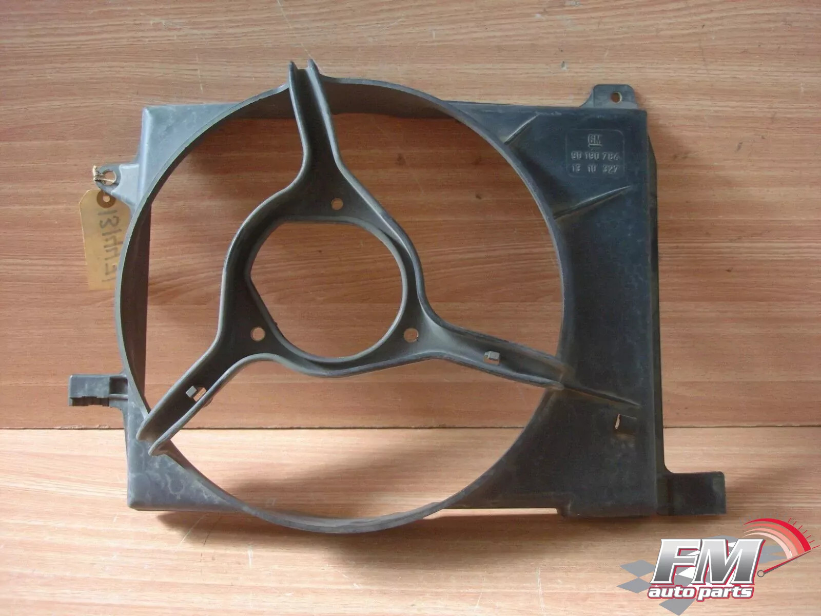Engine Fan Shroud Cowl fits Opel Ascona C Vauxhall Cavalier 13N 13S Genuine 90190784 Engine Fan Shroud Cowl fits Opel Ascona C Vauxhall Cavalier 13N 13S Genuine 90190784