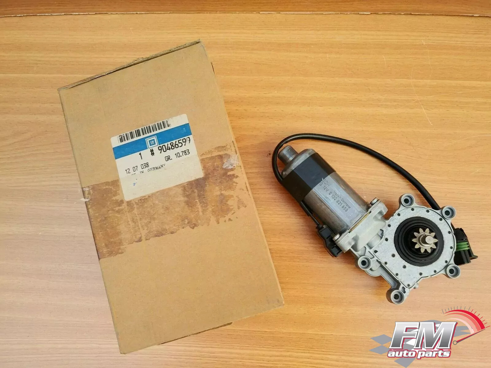 Window Motor Left RHD fits Opel Vauxhall Astra F Cabrio Convertible Genuine 90486599 Window Motor Left RHD fits Opel Vauxhall Astra F Cabrio Convertible Genuine 90486599