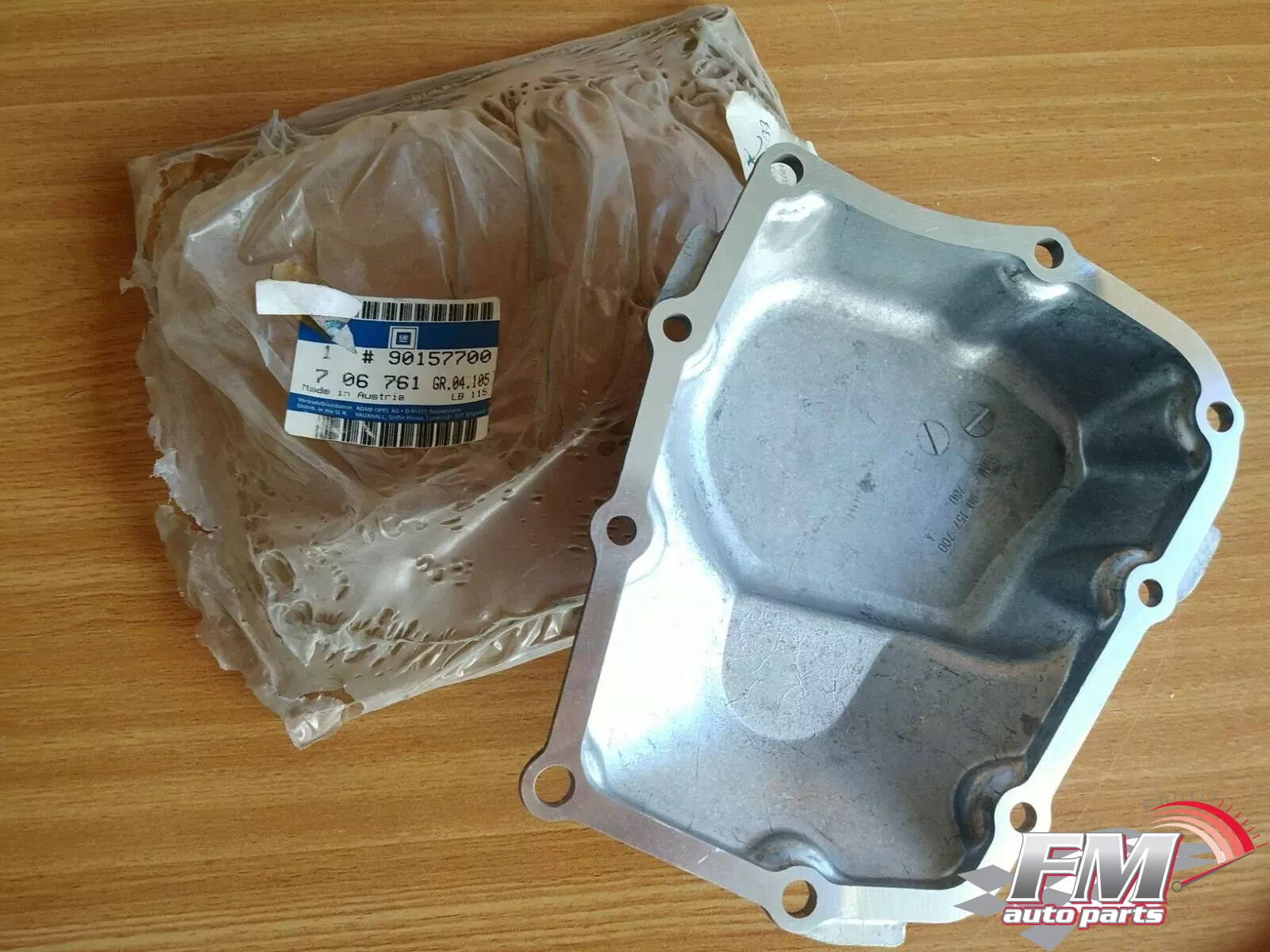 Transmission Case Cover fits Opel Corsa A B Kadett Vauxhall Nova 13N 16SV C16NZ 90157700 Transmission Case Cover fits Opel Corsa A B Kadett Vauxhall Nova 13N 16SV C16NZ 90157700