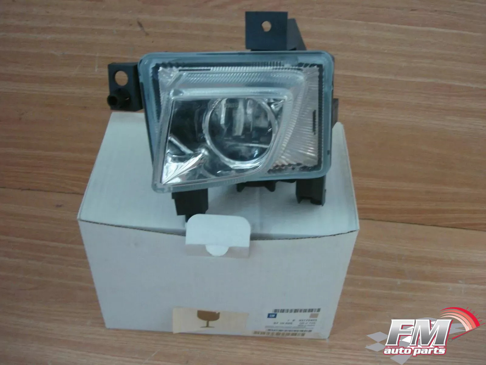 Fog Light Left Halogen fits Opel Vauxhall Vectra C 93172403 Genuine Fog Light Left Halogen fits Opel Vauxhall Vectra C 93172403 Genuine