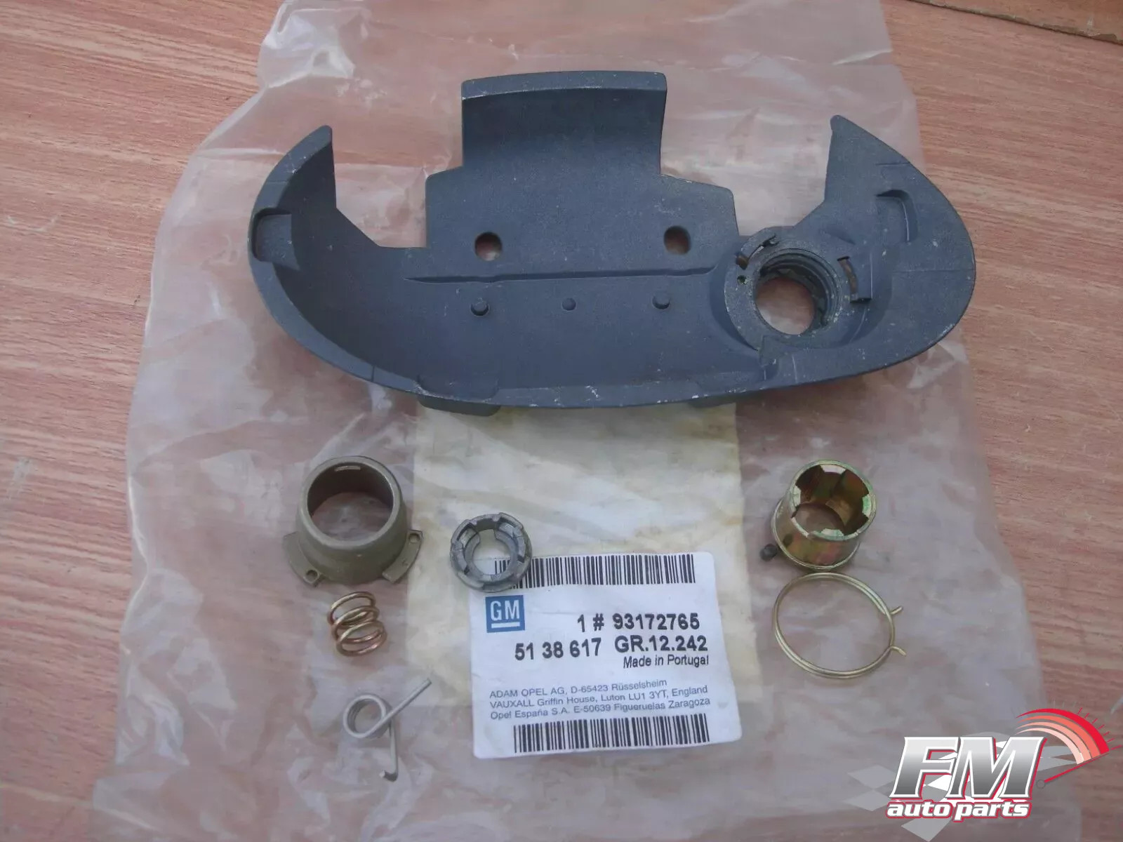 Back Door Exterior Handle Bracket fits Opel Vauxhall Combo C 93172765 Genuine Back Door Exterior Handle Bracket fits Opel Vauxhall Combo C 93172765 Genuine