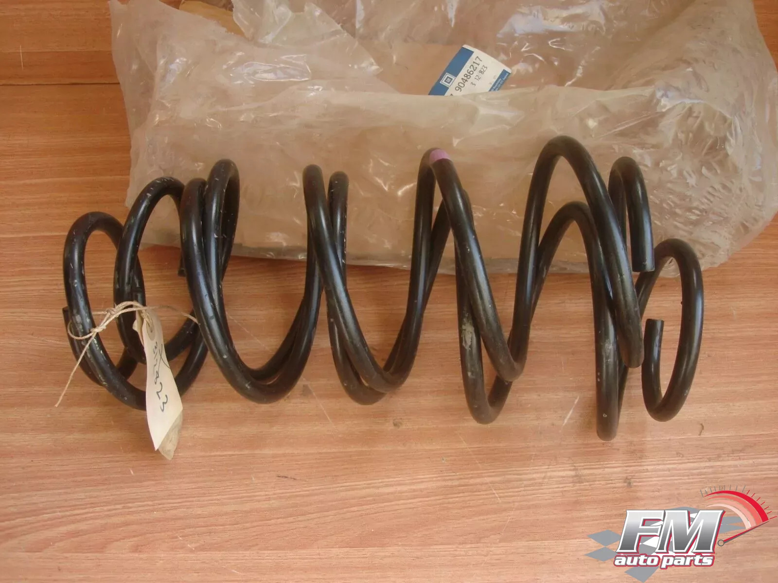 Coil Springs Set Front fits Opel Vauxhall Astra F 90486217 Genuine Coil Springs Set Front fits Opel Vauxhall Astra F 90486217 Genuine