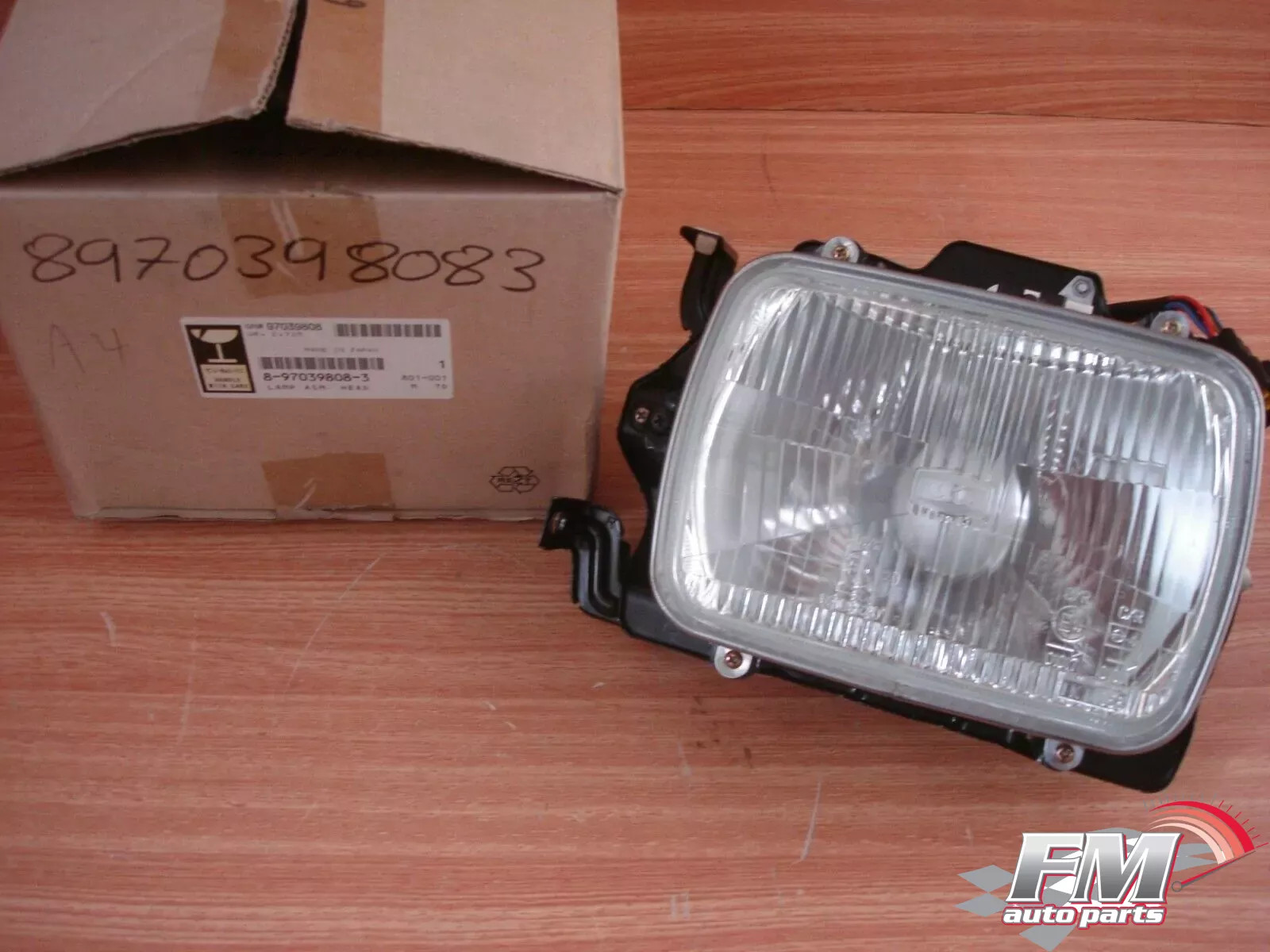 Headlight Right fits Isuzu Pickup TFS TFR Chevrolet LUV Holden Genuine 8970398083 Headlight Right fits Isuzu Pickup TFS TFR Chevrolet LUV Holden Genuine 8970398083