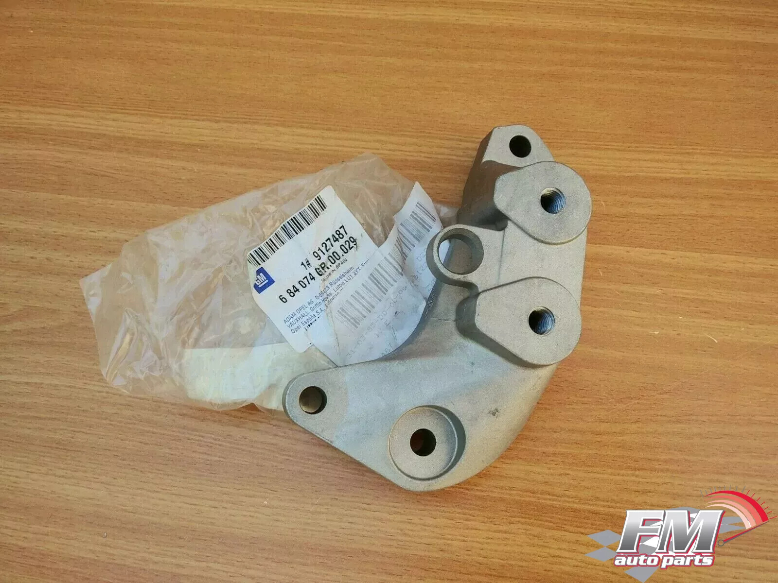 Engine Mount Bracket Left fits Opel Vauxhall Corsa C 9127487 Genuine 24411042 Engine Mount Bracket Left fits Opel Vauxhall Corsa C 9127487 Genuine 24411042