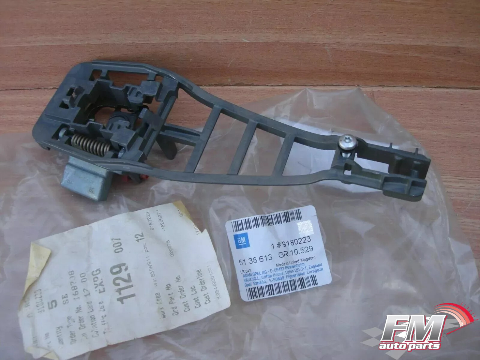 Exterior Door Handle Bracket Front Left RHD fits Opel Vauxhall Vectra C Genuine 9180223 Exterior Door Handle Bracket Front Left RHD fits Opel Vauxhall Vectra C Genuine 9180223