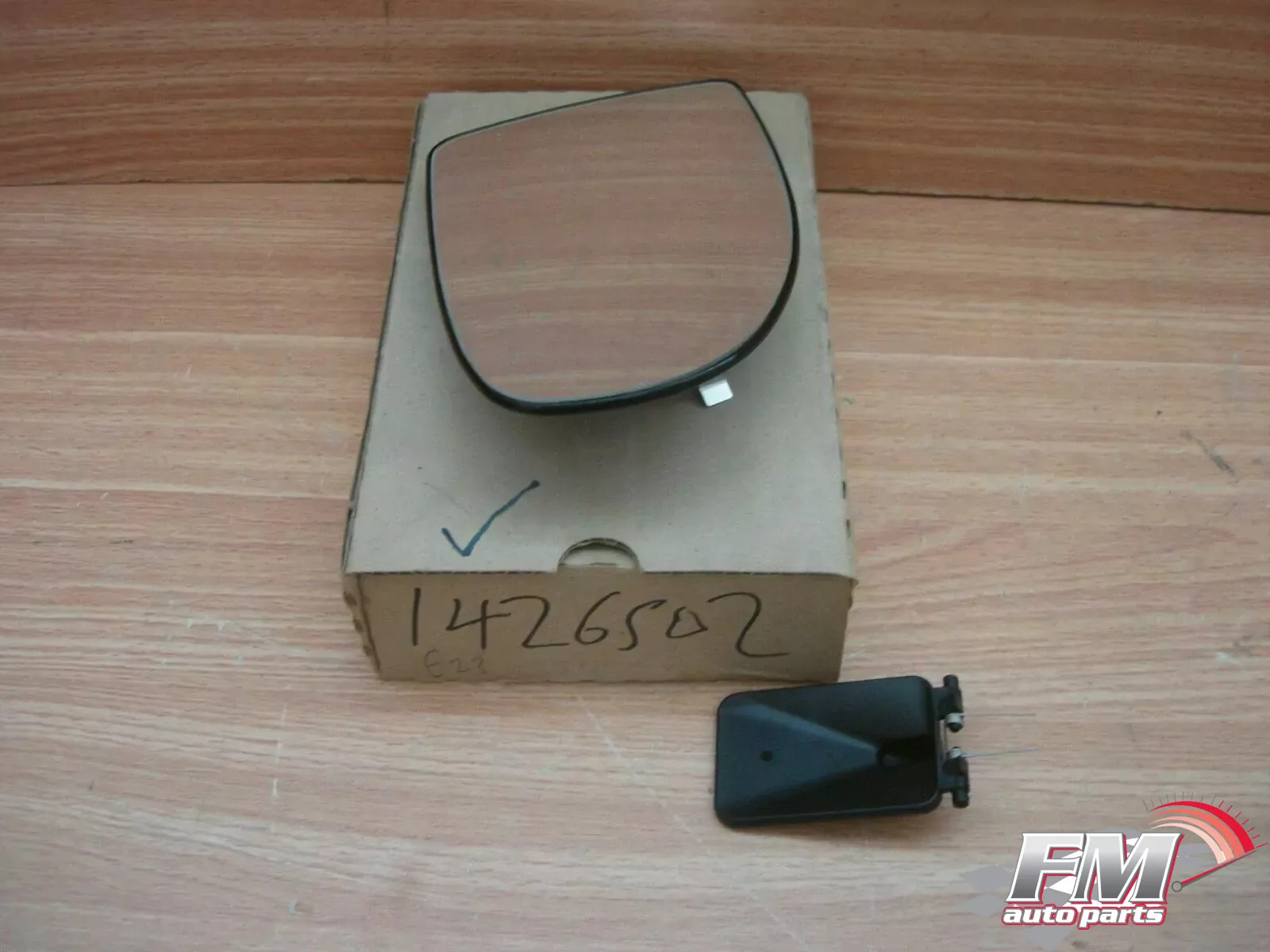 Wing Mirror Glass Right Convex fits Opel Vauxhall Corsa B 90484004 Genuine Wing Mirror Glass Right Convex fits Opel Vauxhall Corsa B 90484004 Genuine