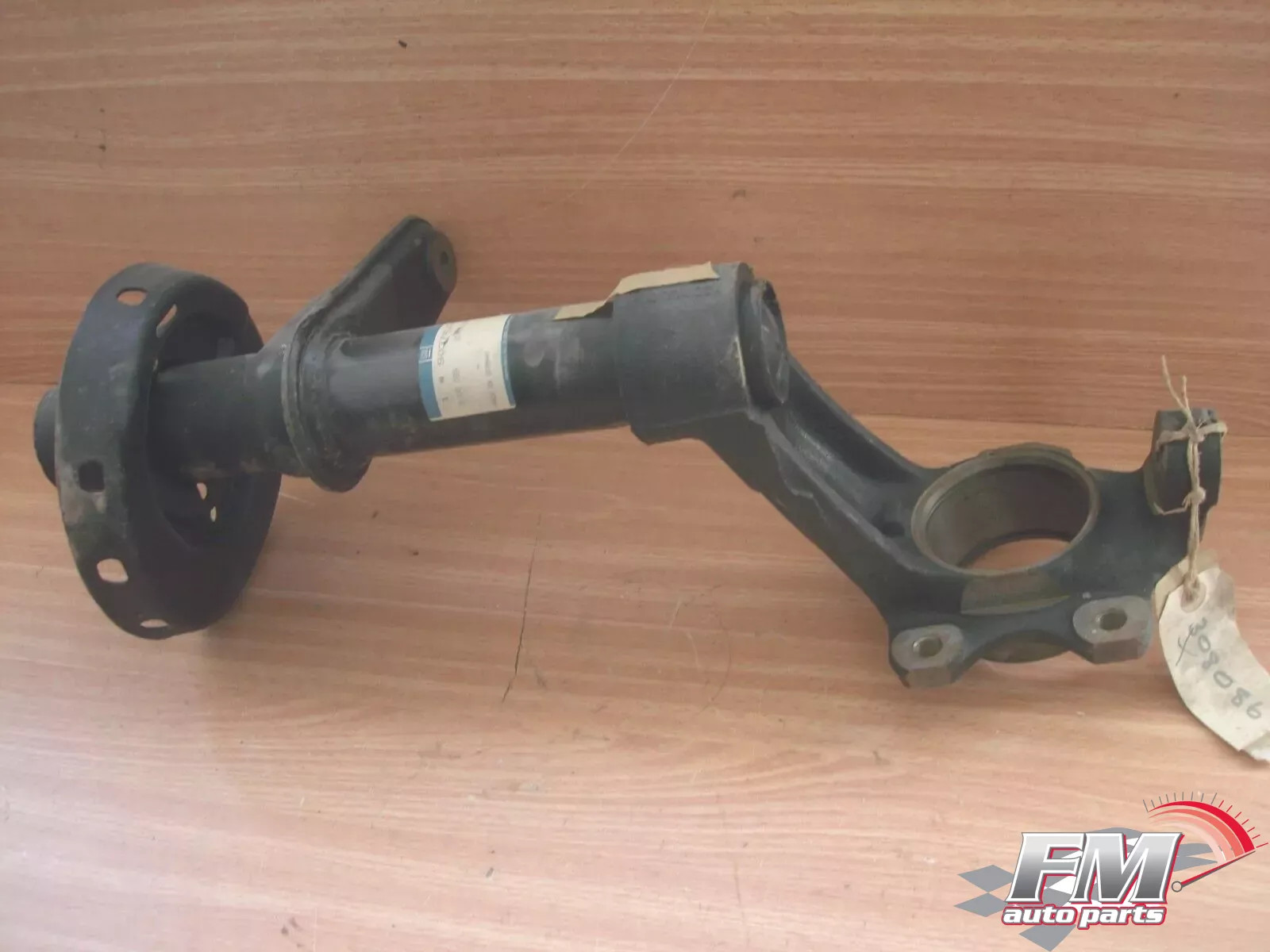 Steering Knuckle Right fits Opel Ascona C Vauxhall Cavalier 90374138 Genuine 308086 Steering Knuckle Right fits Opel Ascona C Vauxhall Cavalier 90374138 Genuine 308086