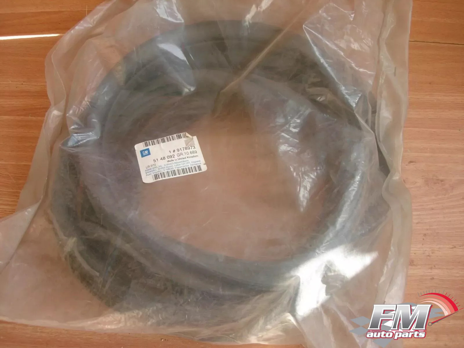 Door Seal Weather Strip Front Right fits Opel Vauxhall Vectra C 9178973 Genuine Door Seal Weather Strip Front Right fits Opel Vauxhall Vectra C 9178973 Genuine