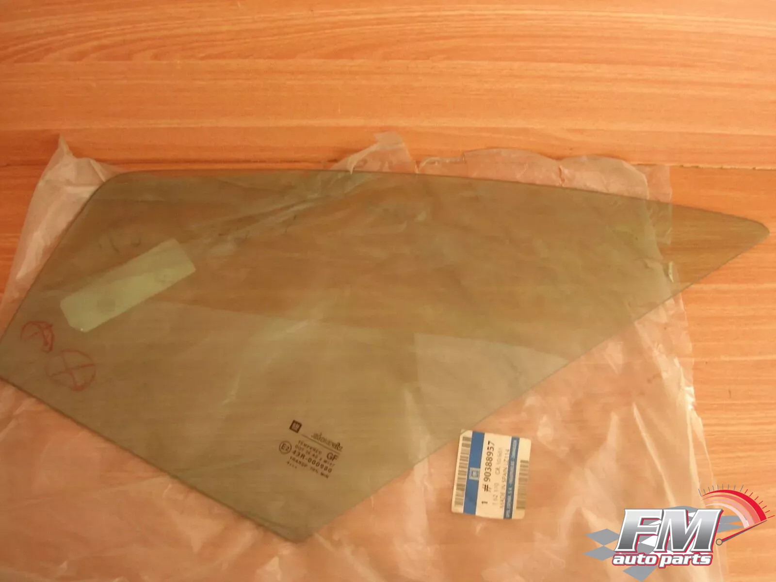 Window Front Door Fixed Green Tinted Left fits Opel Vauxhall Tigra 75 Genuine 90388957 Window Front Door Fixed Green Tinted Left fits Opel Vauxhall Tigra 75 Genuine 90388957