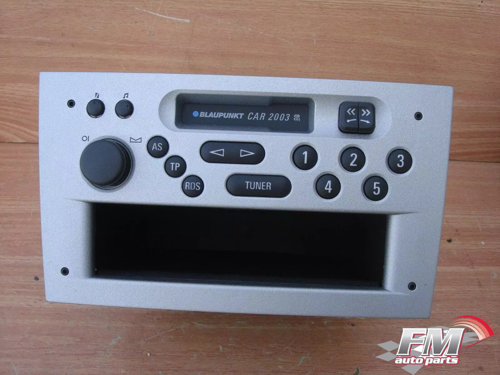 Radio & Cassette Player fits Opel Vauxhall Meriva A Corsa C 93175842 Genuine Radio & Cassette Player fits Opel Vauxhall Meriva A Corsa C 93175842 Genuine