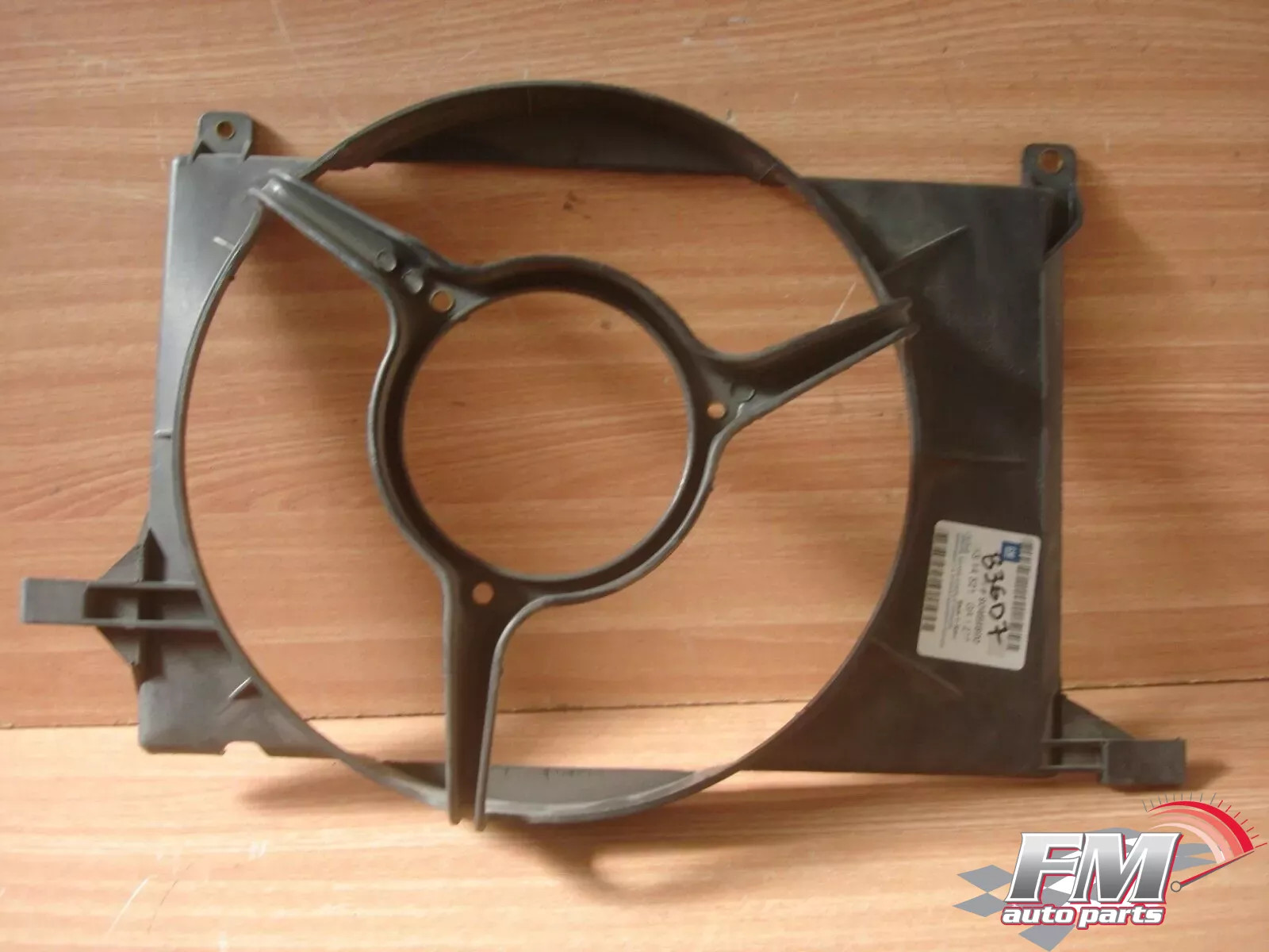 Engine Fan Shroud Cowl fits Opel Vauxhall Corsa B 90469600 Genuine Engine Fan Shroud Cowl fits Opel Vauxhall Corsa B 90469600 Genuine