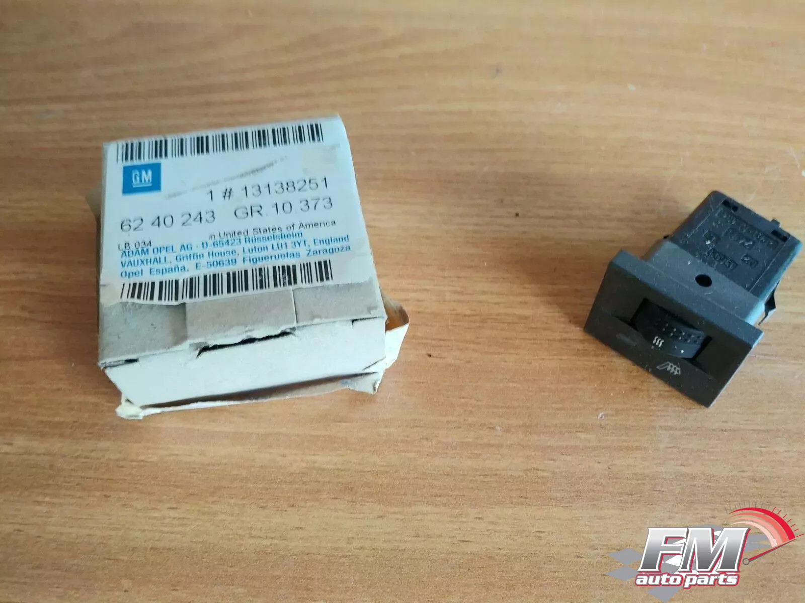 Switch Heated Front Left Seat Black fits Opel Vauxhall Vectra C Signum Genuine 13138251 Switch Heated Front Left Seat Black fits Opel Vauxhall Vectra C Signum Genuine 13138251