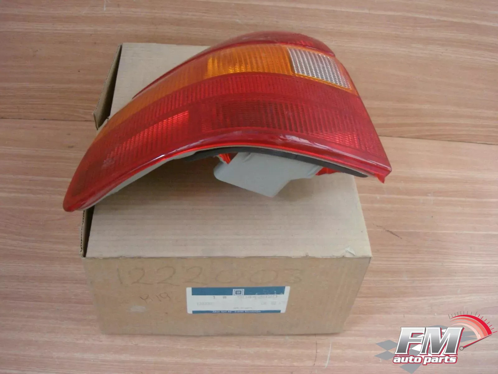 Tail Rear Light Left fits Opel Vauxhall Astra F 90442020 Genuine Tail Rear Light Left fits Opel Vauxhall Astra F 90442020 Genuine