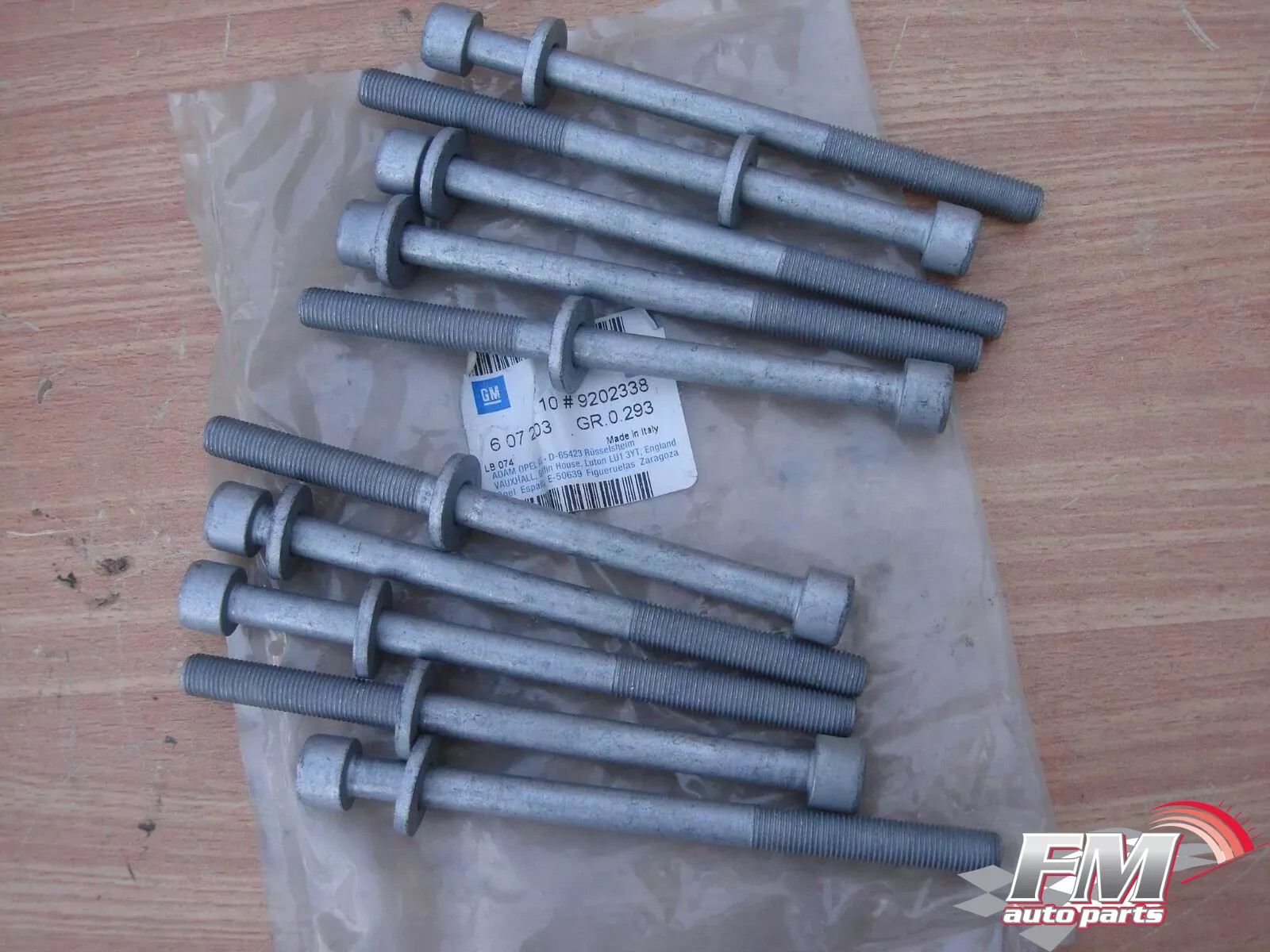 10x Cylinder Head Bolts fits Opel Vauxhall X17DTL 17D 17DR 9202338 Genuine 10x Cylinder Head Bolts fits Opel Vauxhall X17DTL 17D 17DR 9202338 Genuine