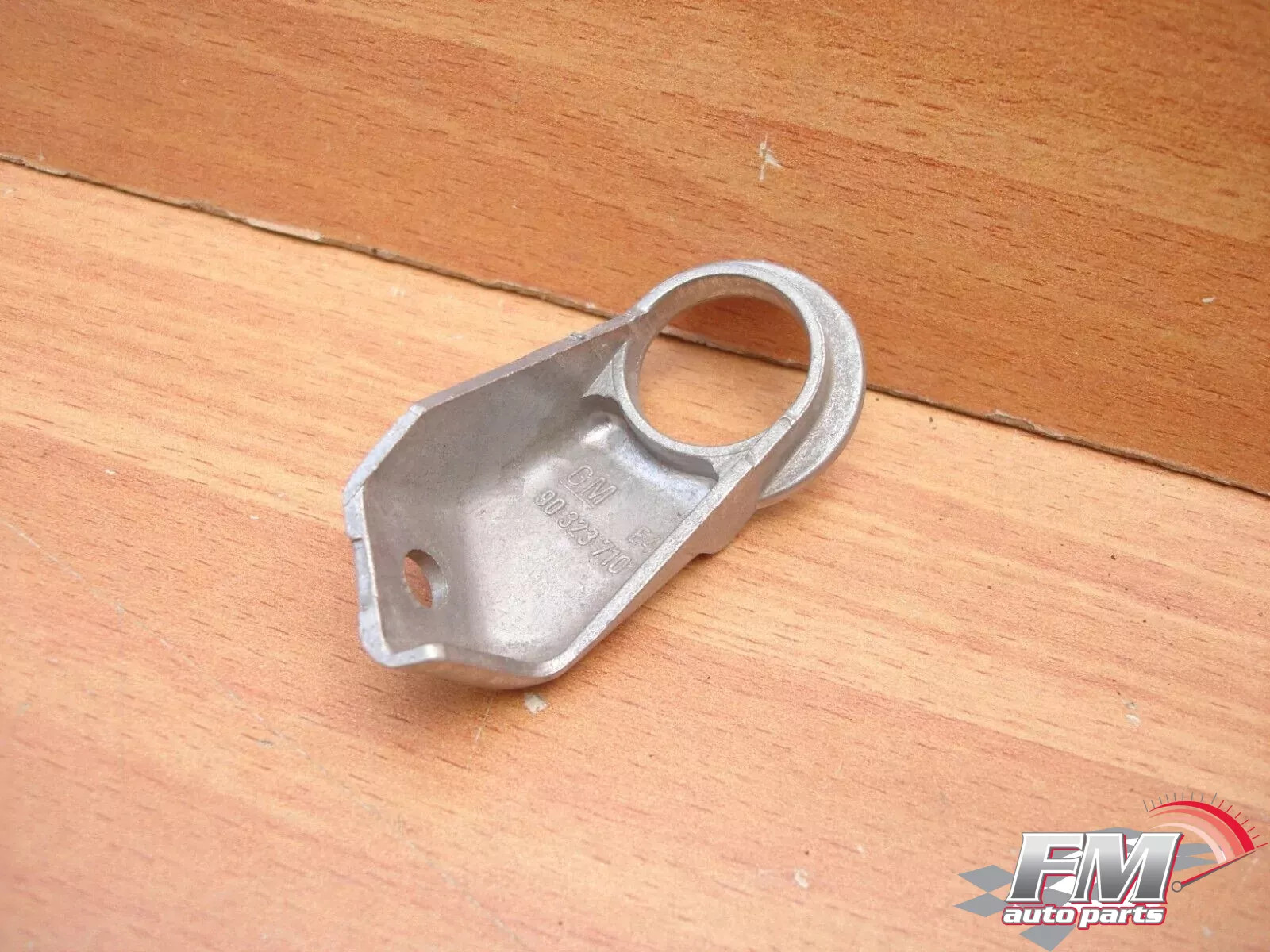 Bracket Right Radiator to Front Panel Upper fits Opel Vauxhall Kadett E Astra 90323710 Bracket Right Radiator to Front Panel Upper fits Opel Vauxhall Kadett E Astra 90323710