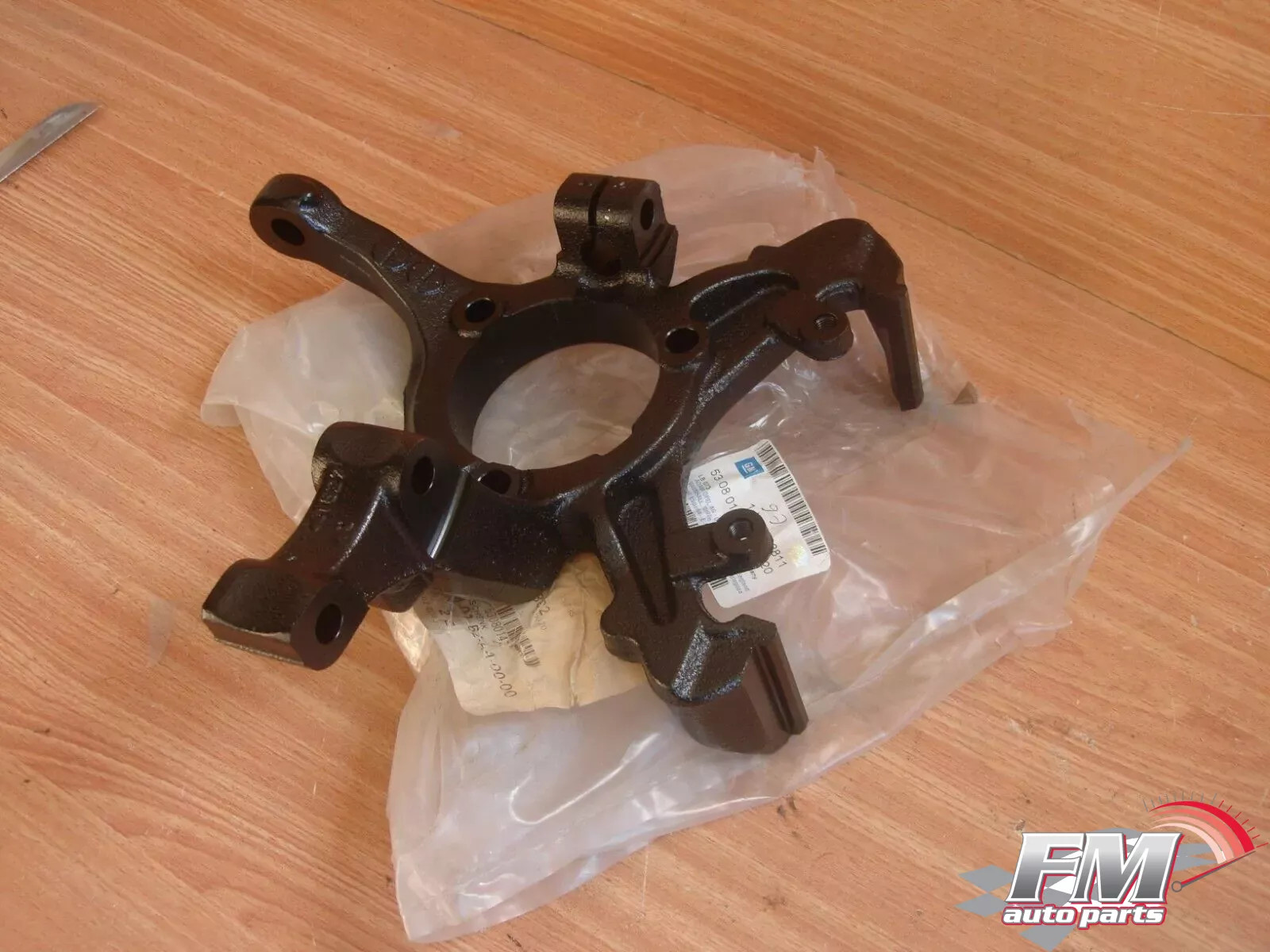 Steering Knuckle Right fits Opel Vauxhall Astra G 90498811 Genuine Steering Knuckle Right fits Opel Vauxhall Astra G 90498811 Genuine