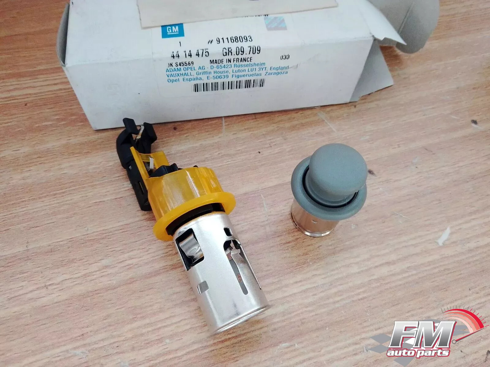 Cigarette Lighter Socket fits Opel Vauxhall Vivaro A Renault Trafic 91168093 Cigarette Lighter Socket fits Opel Vauxhall Vivaro A Renault Trafic 91168093