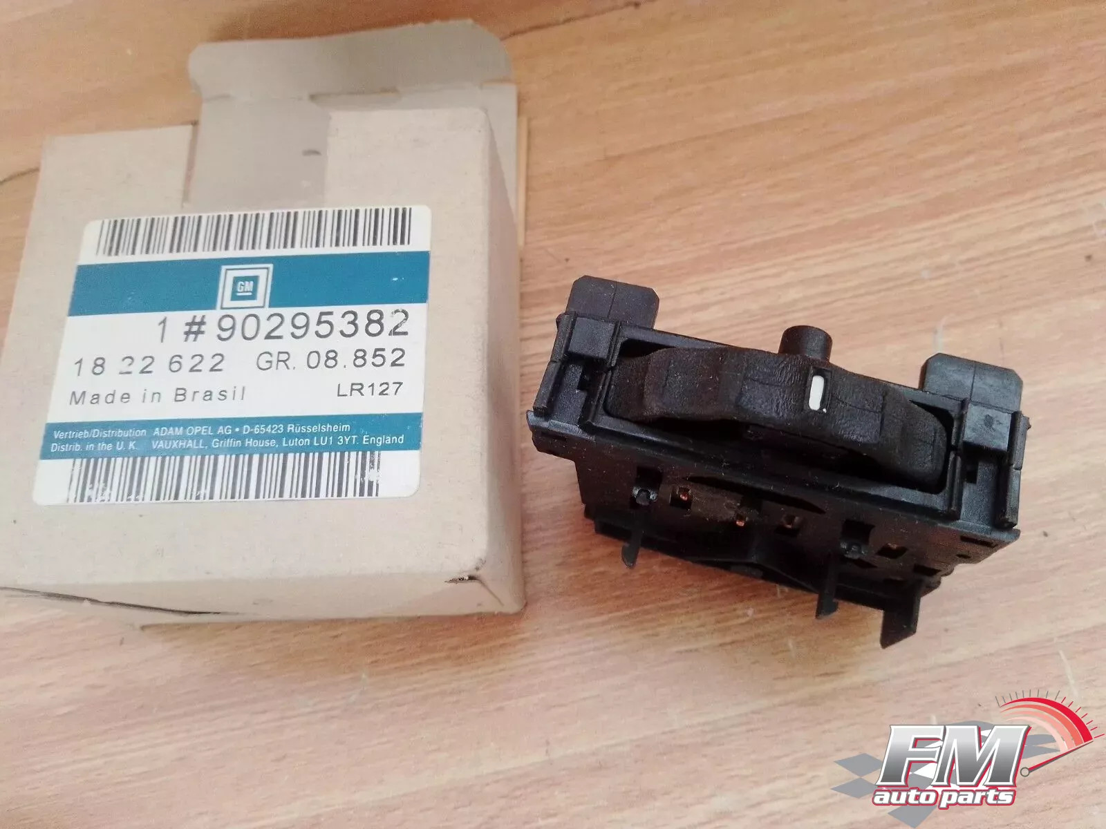 Switch Heater Fan RHD fits Opel Omega A Vauxhall Carlton 90295382 Genuine Switch Heater Fan RHD fits Opel Omega A Vauxhall Carlton 90295382 Genuine