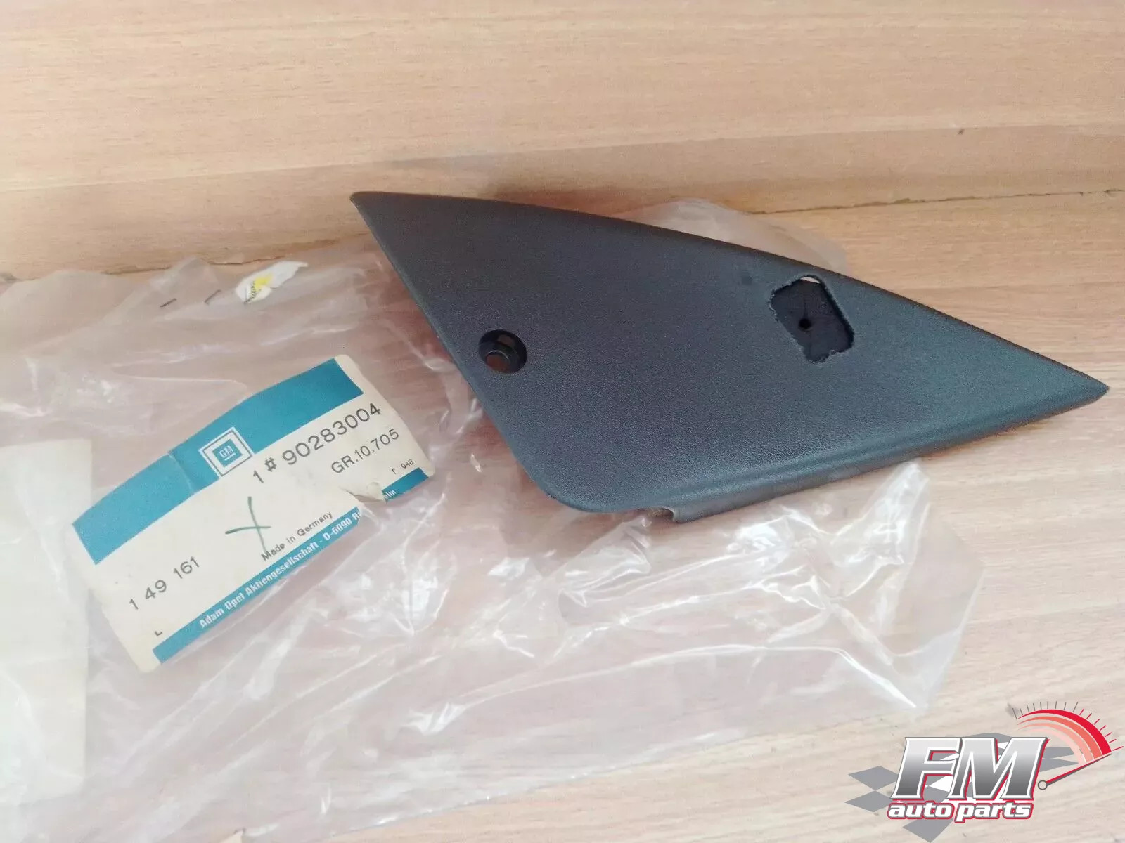 Wing Mirror Inner Door Trim Right fits Opel Omega A Vauxhall Carlton 90283004 Wing Mirror Inner Door Trim Right fits Opel Omega A Vauxhall Carlton 90283004