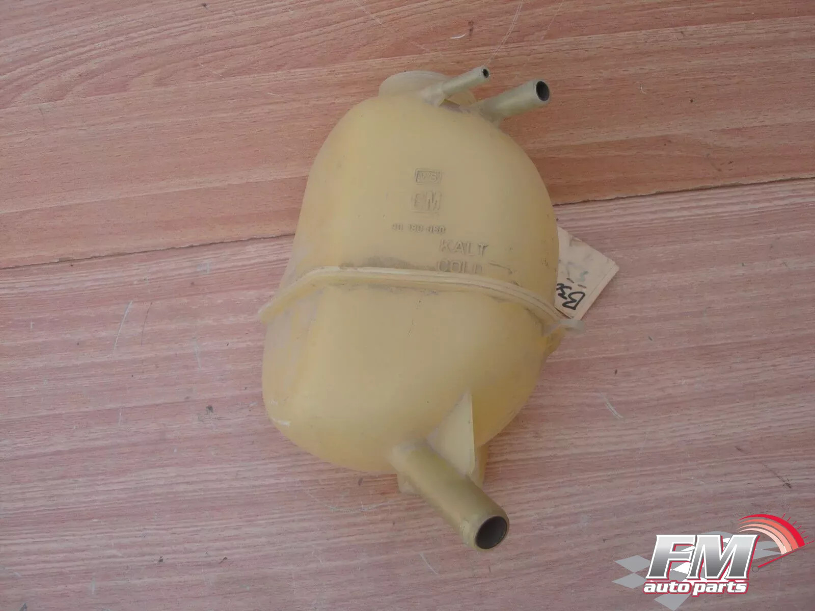 Header Overflow Tank fits Opel Ascona C Vauxhall Cavalier 16D 16DA 90180060 Header Overflow Tank fits Opel Ascona C Vauxhall Cavalier 16D 16DA 90180060