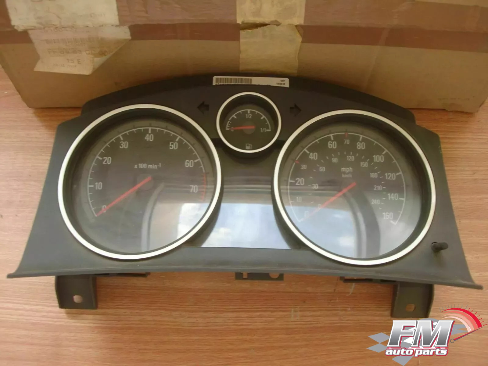 Instrument Cluster 160 MPH 8000 RPM fits Opel Vauxhall Astra H 93181606 Genuine Instrument Cluster 160 MPH 8000 RPM fits Opel Vauxhall Astra H 93181606 Genuine