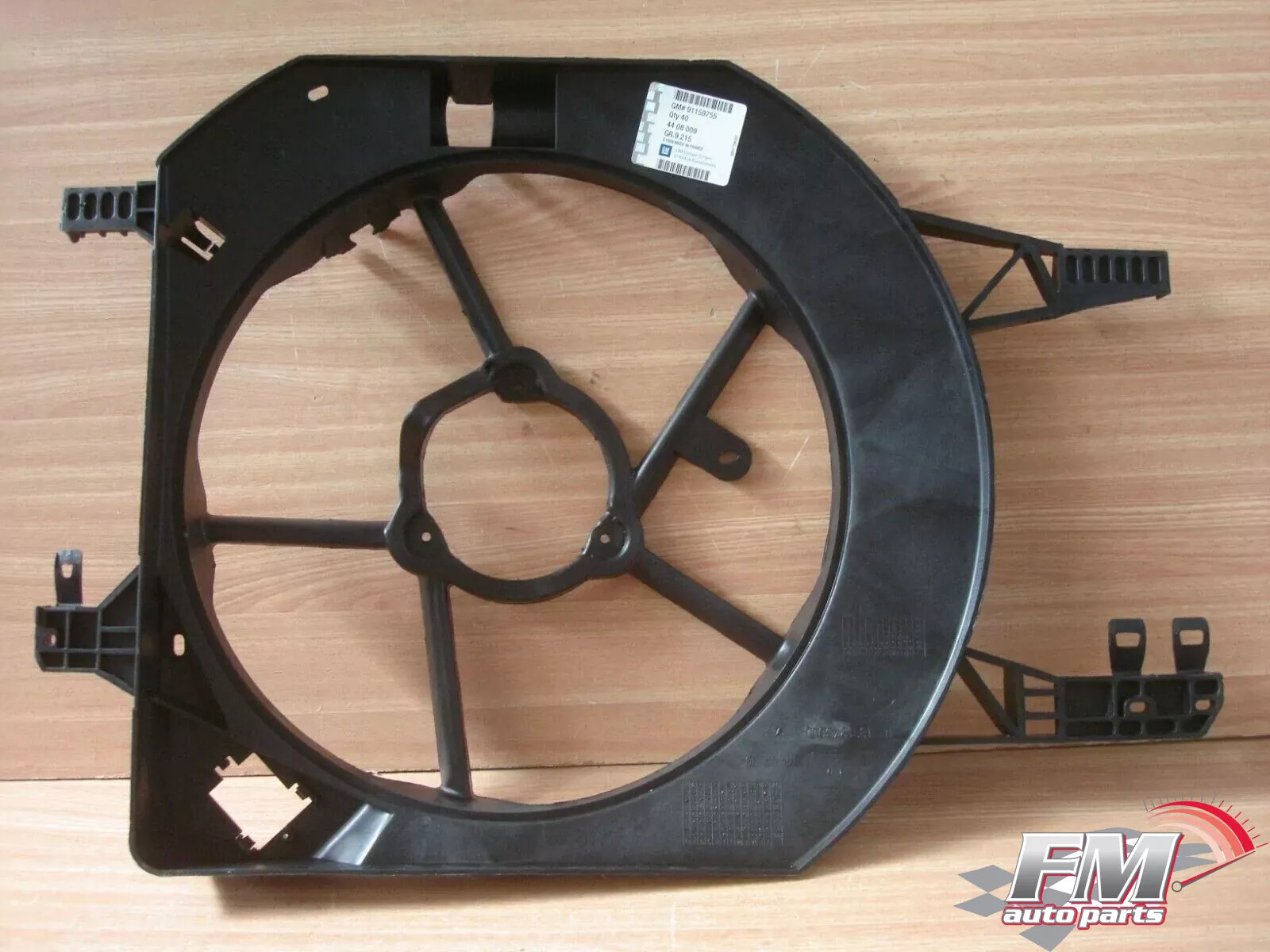 Engine Fan Shroud Cowl fits Opel Vauxhall Vivaro A Renault Trafic Genuine 91159755 Engine Fan Shroud Cowl fits Opel Vauxhall Vivaro A Renault Trafic Genuine 91159755