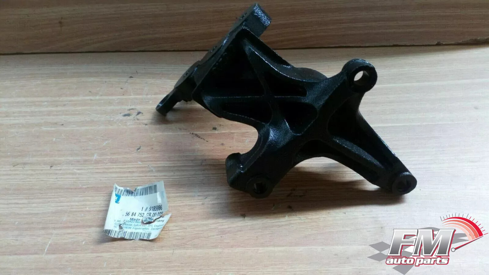 Engine Mount Bracket Right fits Opel Vauxhall Vectra C Signum 9185996 Genuine Engine Mount Bracket Right fits Opel Vauxhall Vectra C Signum 9185996 Genuine
