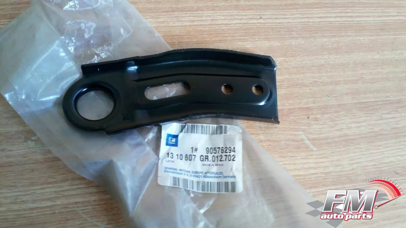 Radiator Bracket Right fits Opel Vauxhall Corsa C Tigra B Meriva A 90576294 Radiator Bracket Right fits Opel Vauxhall Corsa C Tigra B Meriva A 90576294