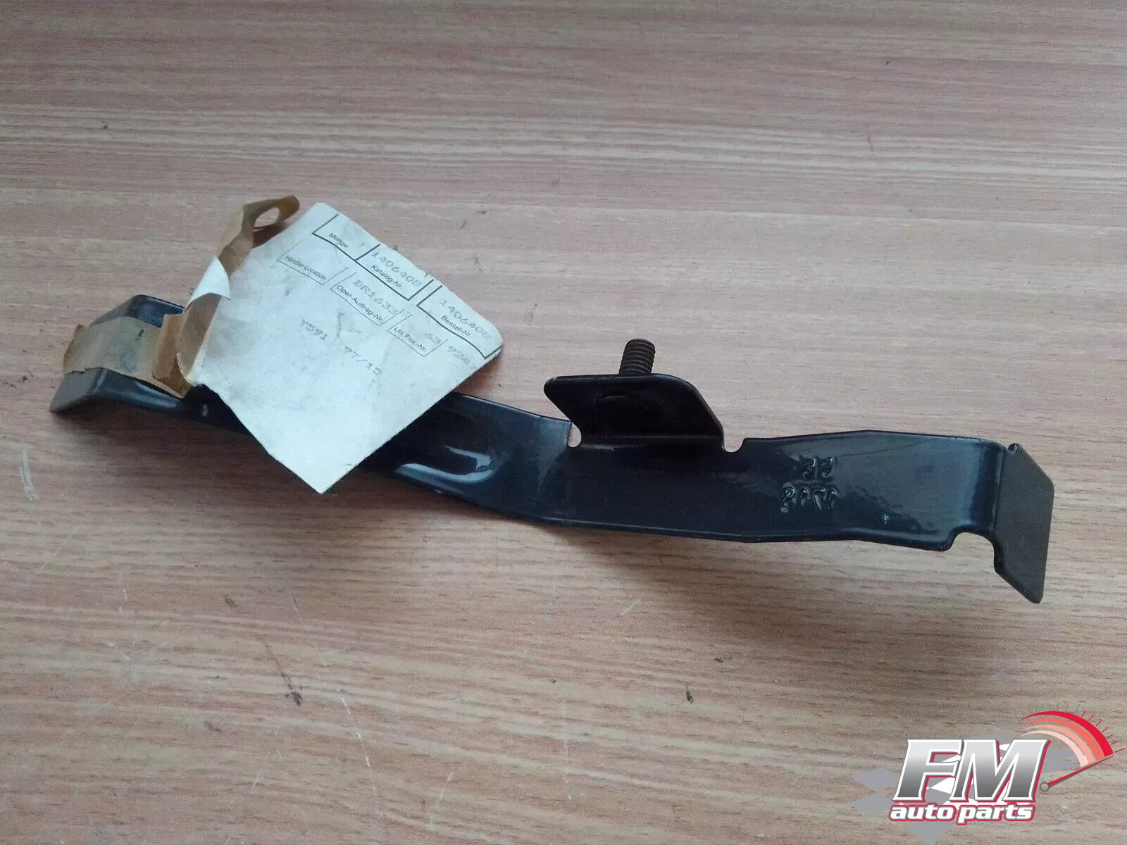 Rear Bumper Bracket Left fits Opel Kadett D 90053561 Genuine Rear Bumper Bracket Left fits Opel Kadett D 90053561 Genuine