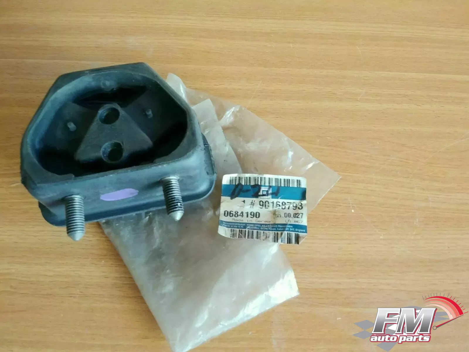 Engine Mount Front Right fits Opel Kadett D 90168793 Genuine 684190 Engine Mount Front Right fits Opel Kadett D 90168793 Genuine 684190