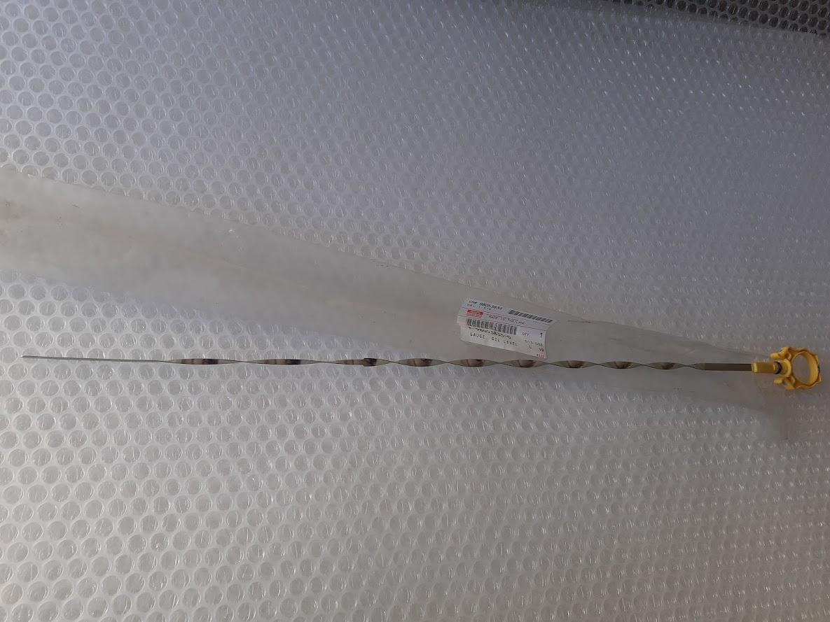 Dipstick Rod fits Isuzu TF UCS UCR Chevrolet LUV 4JA1 4JJ1 4JK1 2WD Genuine 8980538330 Dipstick Rod fits Isuzu TF UCS UCR Chevrolet LUV 4JA1 4JJ1 4JK1 2WD Genuine 8980538330