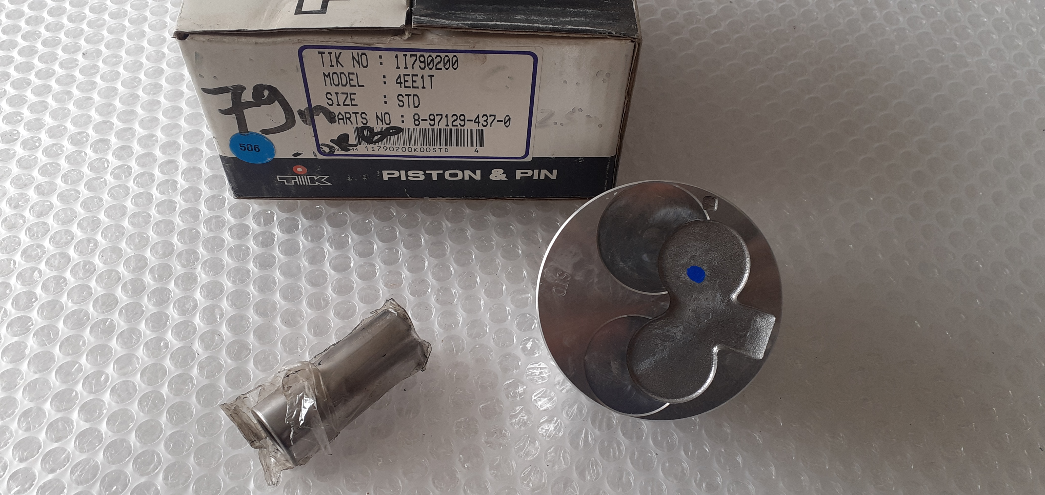 4x Piston fits Isuzu 4EE1T Engine STD size 79mm Bore 8971294370 4x Piston fits Isuzu 4EE1T Engine STD size 79mm Bore 8971294370
